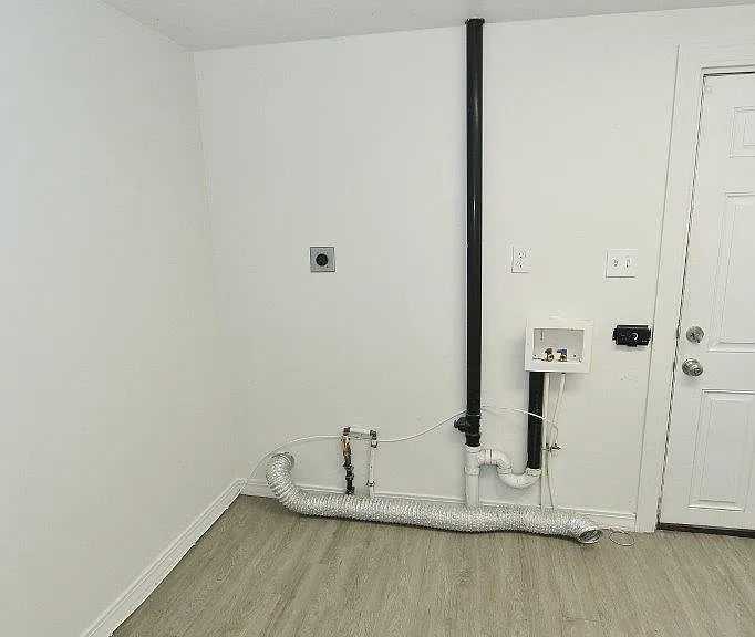 1119 Lincoln Ave — Photo 22
