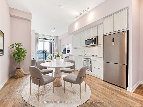 5th image of 36 Manor Rd E #201