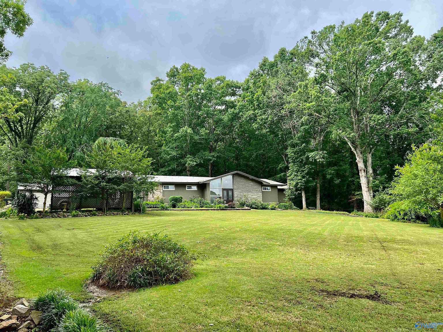 576 W Rd, Decatur, AL 35603 Zillow