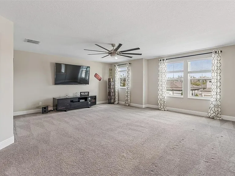 19328 Breynia Dr — Photo 49