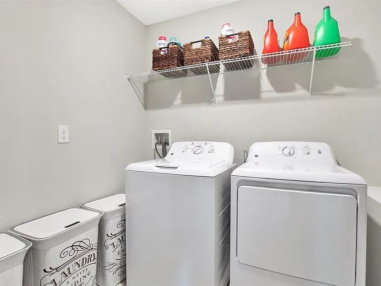 12813 Wildflower Meadow Dr — Photo 42