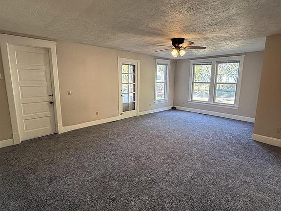 5th image of 823 Church Street