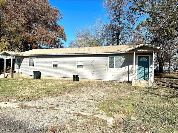 115 SE 5th St Unit A & B, Spiro, OK 74959