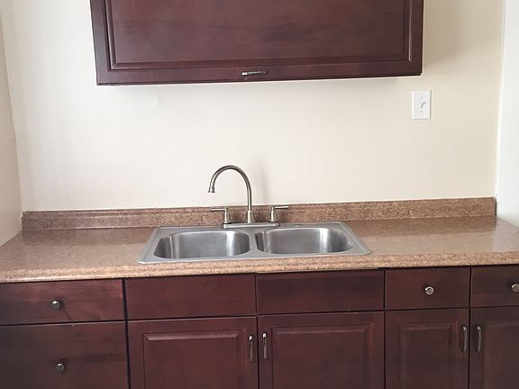 2nd image of 38 Tampa Dr #1