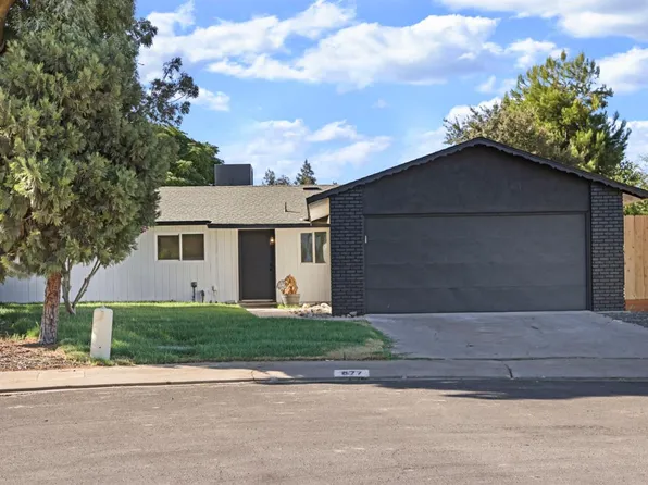 877 Kim Ct, Hickman, CA 95323