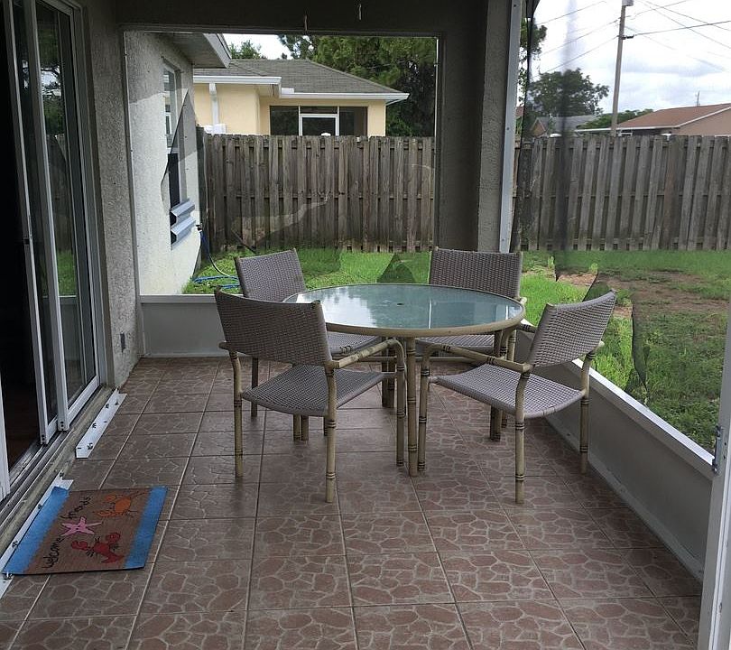 1st image of 3950 SW Kakopo St