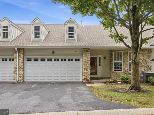 1467 Country Club Dr, Springfield, PA 19064