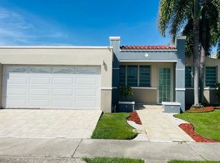 Urb Palmar Del Rey Calle 14 S #17, Guayama, PR 00784