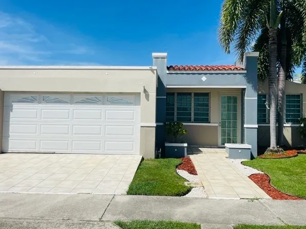 Urb Palmar Del Rey Calle 14 S #17, Guayama, PR 00784
