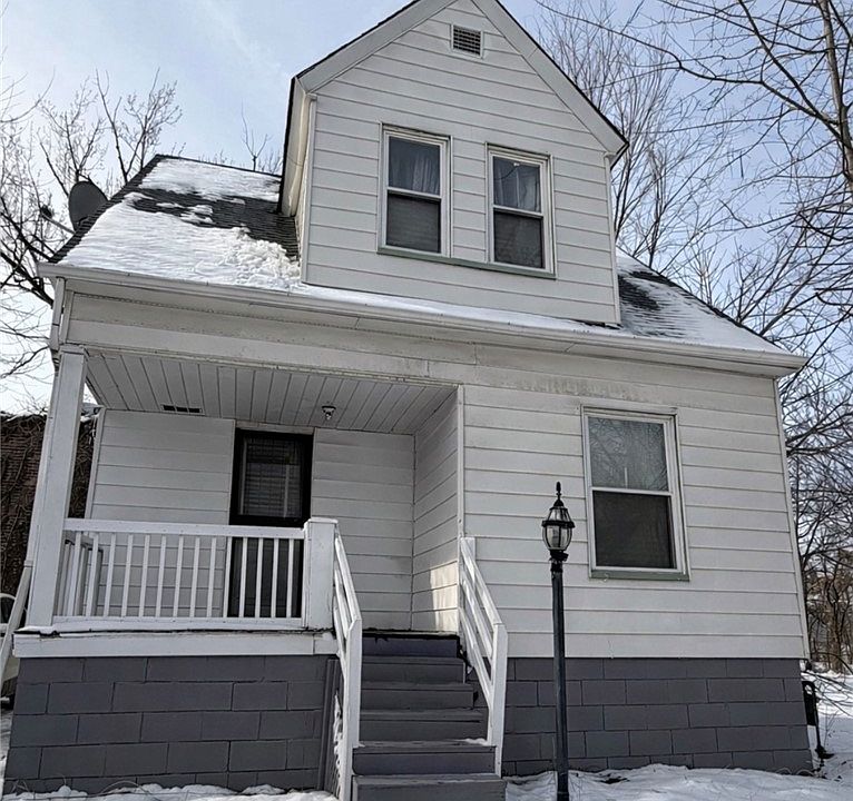 1st image of 3388 E 128th St