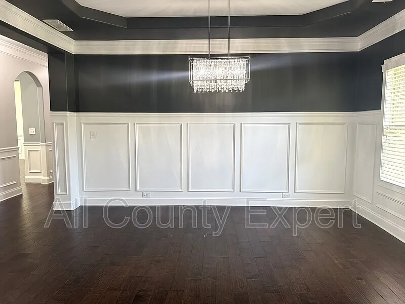 4 bed, 3.0 bath, 3378 sqft, $2,795 — Photo 4