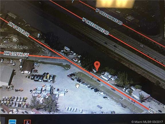 5th image of 10915 NW South River Dr