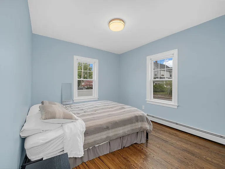 72 Main St #A — Photo 3