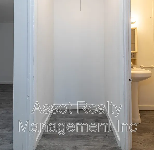 5501 Lake Shore Dr #2 — Photo 19