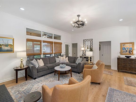 4th image of 2363 Eades Ln