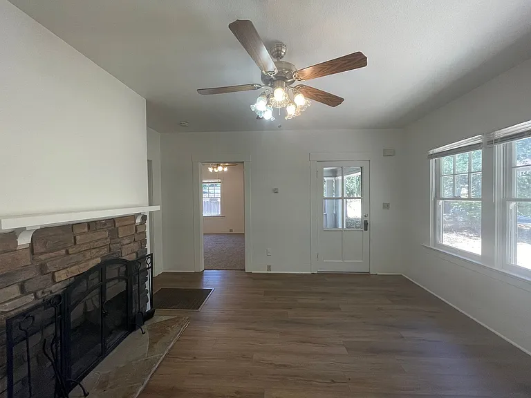 9230 Curbaril Ave — Photo 10