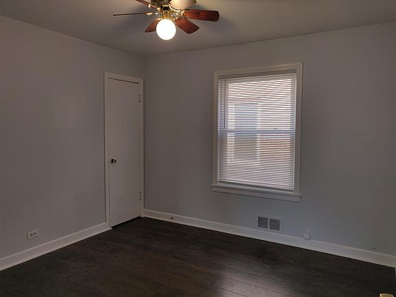 4th image of 4959 S Kildare Ave #1F