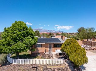 225 E 100 N, Washington, UT 84780