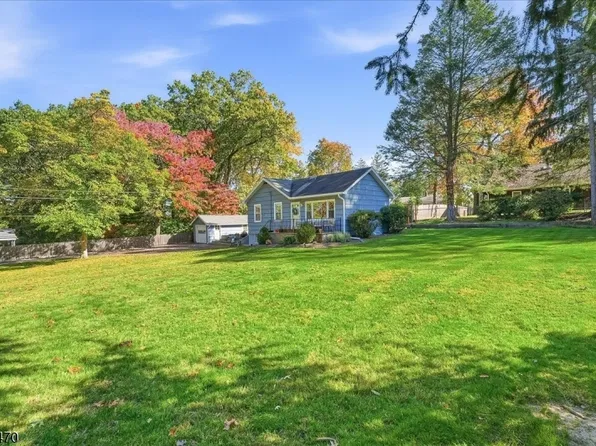 25 New York Ave, Hawthorne Boro, NJ 07506