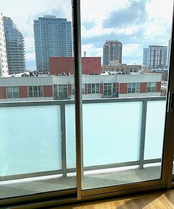 5th image of 1620 S Michigan Ave Unit 808
