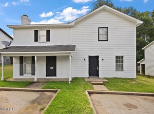 1101/1102 Jamestown Way #1 & 2, Jackson, MS 39211