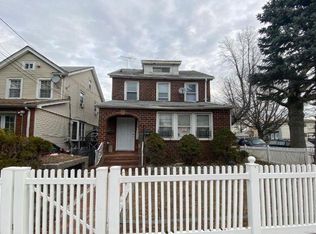 24361 144th Ave, Rosedale, NY 11422