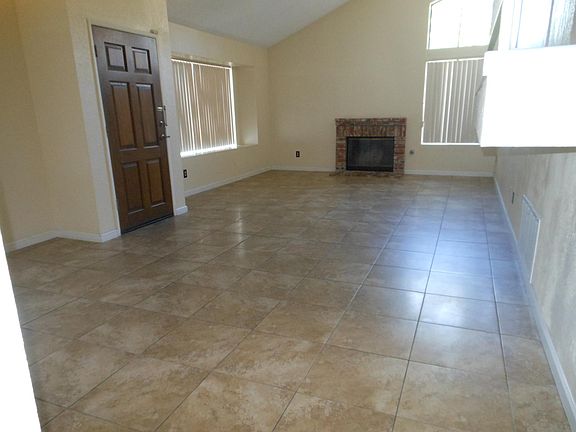 2nd image of 295 Paseo Marguerita