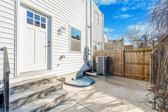 5410 Delancey St #5410A — Photo 25