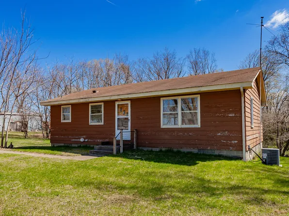 3932 S Us Highway 69, Ames, IA 50010