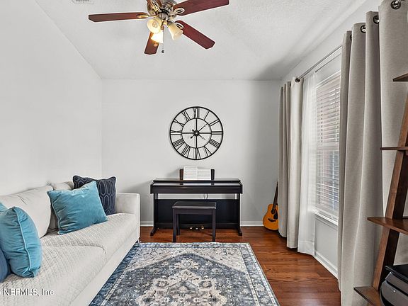 5th image of 12511 ARROWLEAF Lane