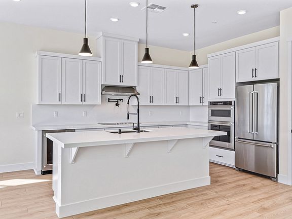 Fully loaded kitchen