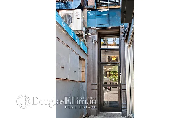 Rented by Douglas Elliman | media 71