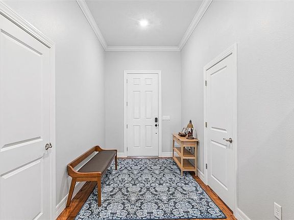 2nd image of 1517 Evening Summit Cir