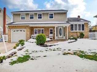 974 Florida Grove Rd, Perth Amboy, NJ 08861