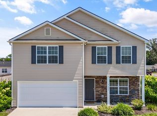 7100 Forest Willow Ln, Corryton, TN 37721