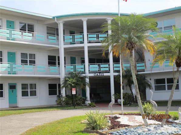 1900 59th Ave N APT 305, Saint Petersburg, FL 33714