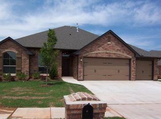 3233 Orchard Ave, Edmond, OK 73012