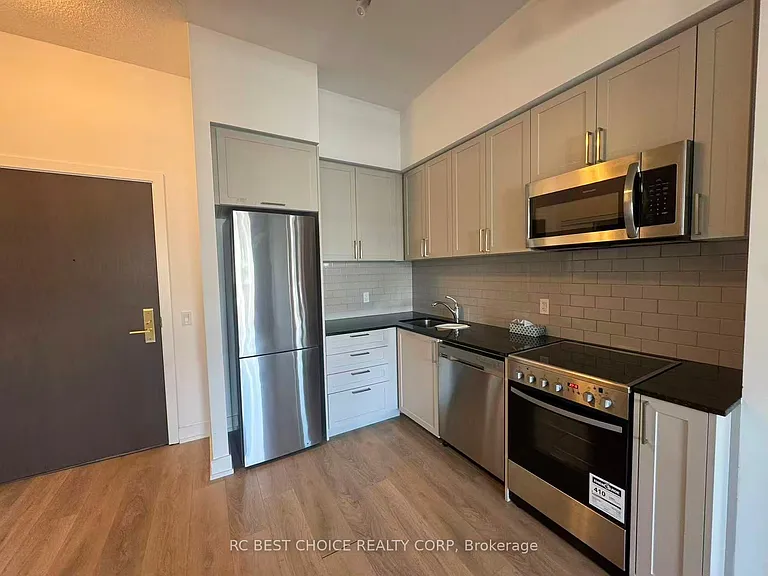 268 Buchanan Dr #820W — Photo 8