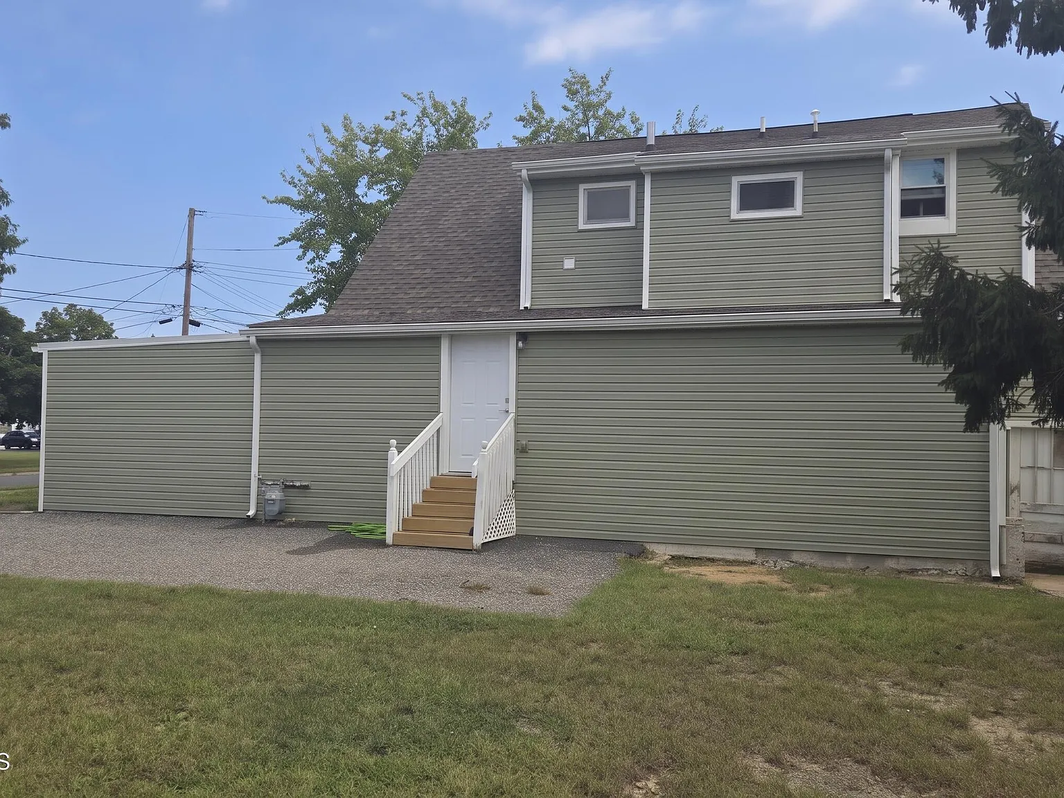 2 bed, $2,300 — Photo 4