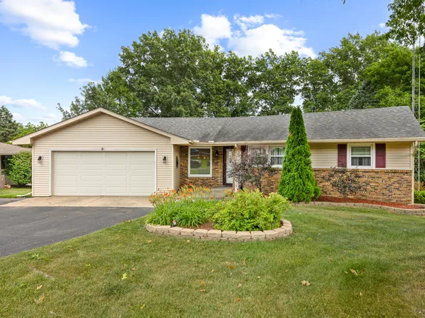 1686 Valencia Dr, Rockford, IL 61108