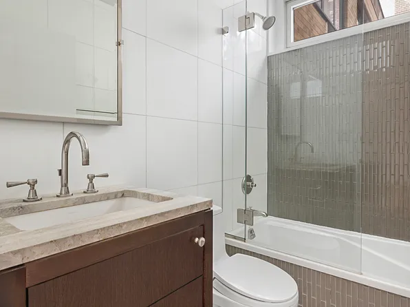 212 East 47th Street image 6 of 8