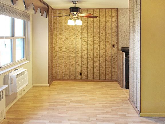 5th image of 440 Neptune Ave APT 3B