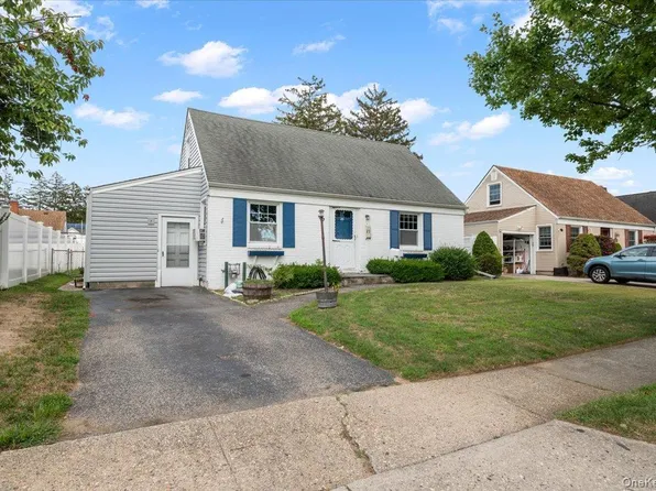 23 Rhoda Street, West Hempstead, NY 11552