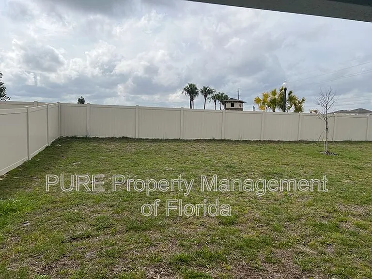4828 SW 86th Ln — Photo 32