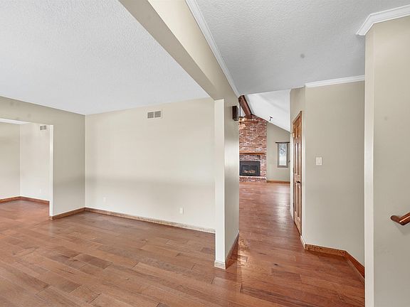 4th image of 4025 SE 34th Ter