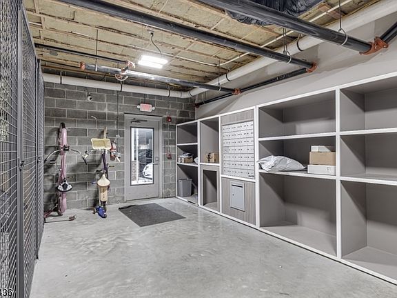 5th image of 501 South Ave #308