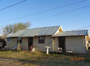 16151 N 1705th Rd, Hollis, OK 73550