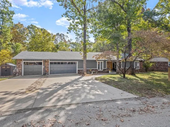 8652 Haven Dr, Rogers, AR 72756