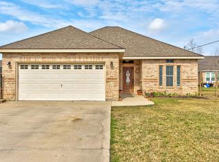 225 Gum Hill St, Bridge City, TX 77611