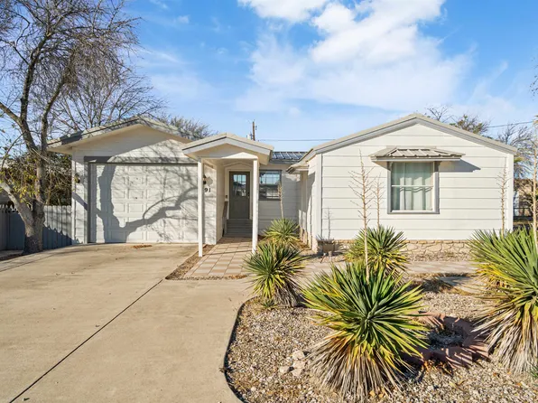 91 Mulberry St, Del Rio, TX 78840